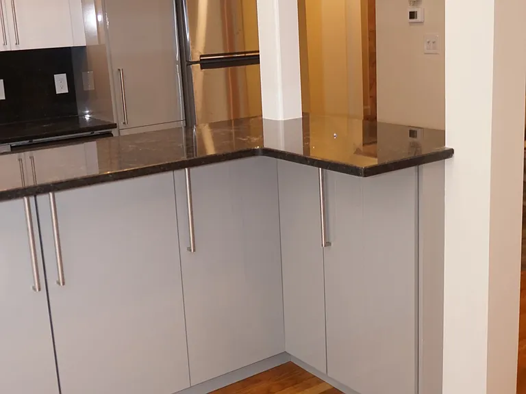 1803 Beacon St #2 — Photo 14