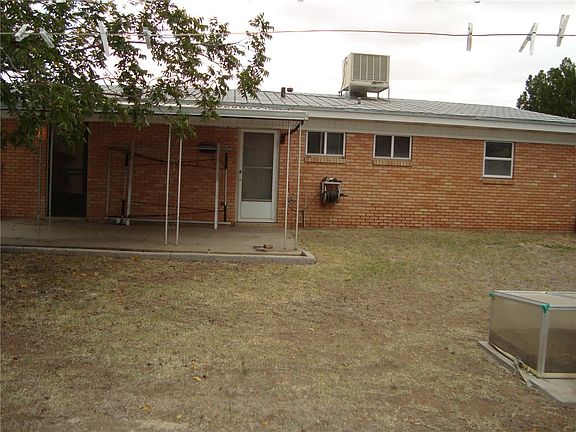 5th image of 10537 Sidney St