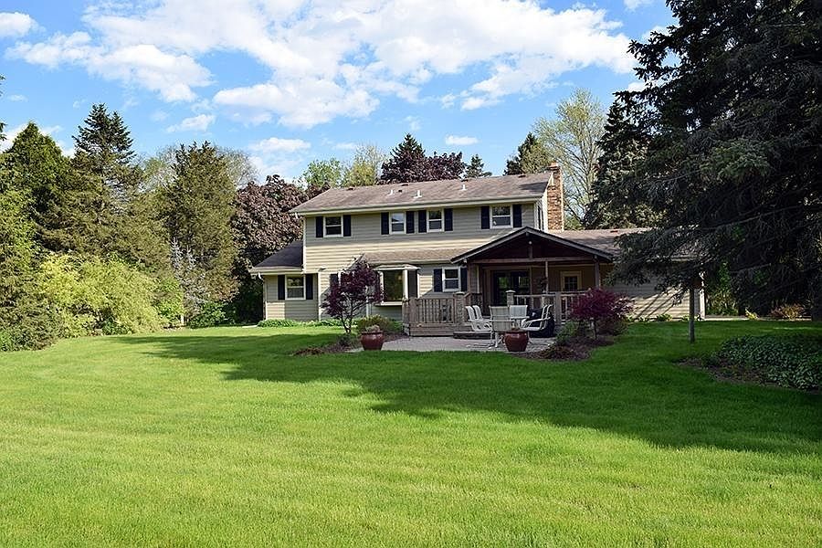 2nd image of 4830 W Glen Cove Ct