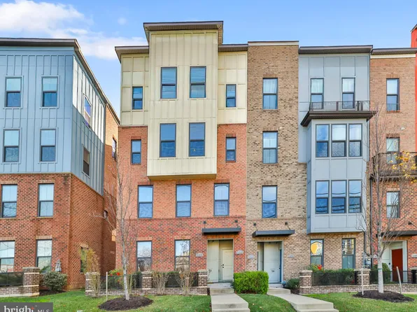 3310 Tribune Ct #F, Hyattsville, MD 20782