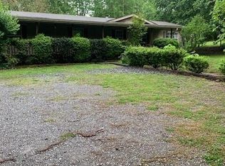 1119 Cloyds Church Rd, Greenback, TN 37742