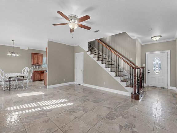 3rd image of 8906 Intervale St