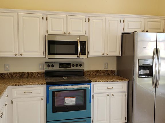 3rd image of 616 Dharma Cir