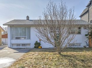 12 Cartier Cres, Richmond Hill, ON