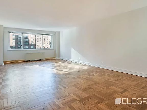 2nd image of 200 E 71st St APT 19A