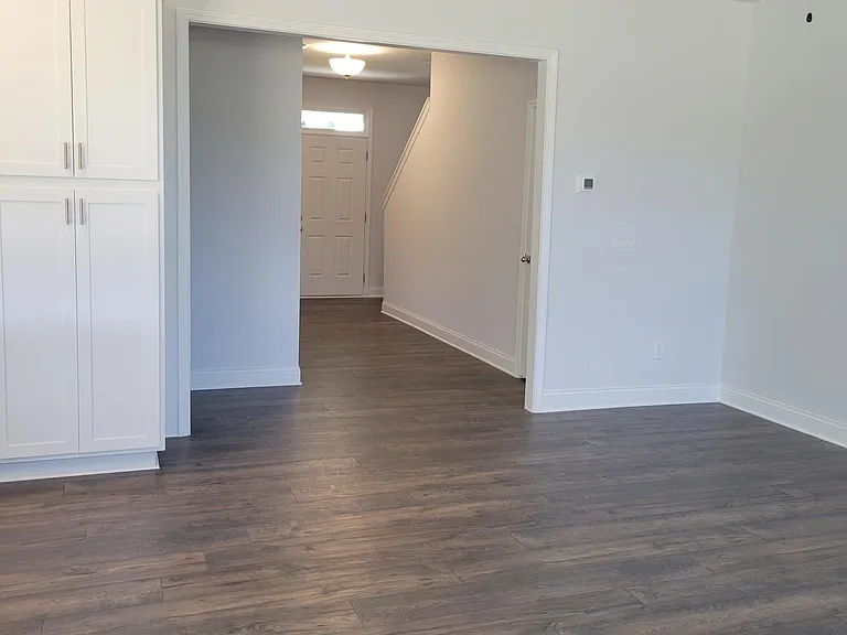 131 Lynnridge Dr — Photo 11