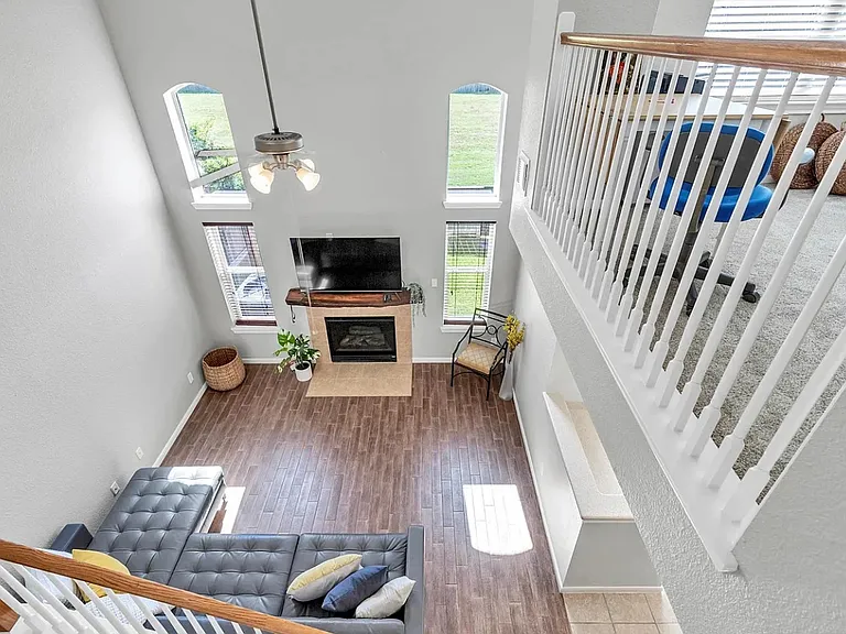 10518 Day Trail Ln — Photo 12