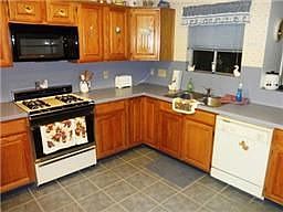 2nd image of 14302 Woodline Dr