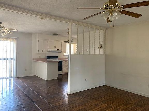 2nd image of 110 Cotton Dr