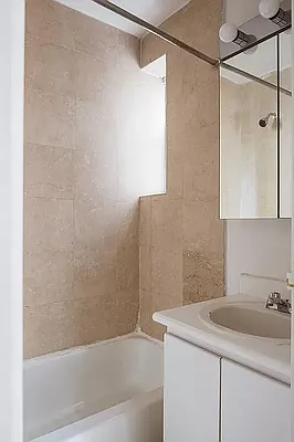 Rented by REAL New York | media 22