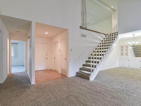 3rd image of 1609 Northridge Dr