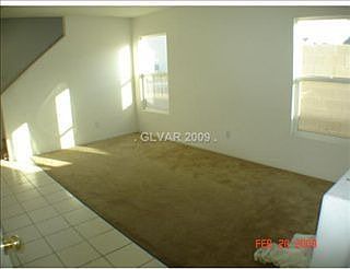1st image of 1169 Orchard View St