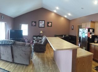 15771 Marystown Rd, Shakopee, MN 55379