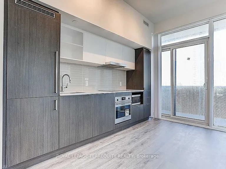 138 Downes St #3215 — Photo 12