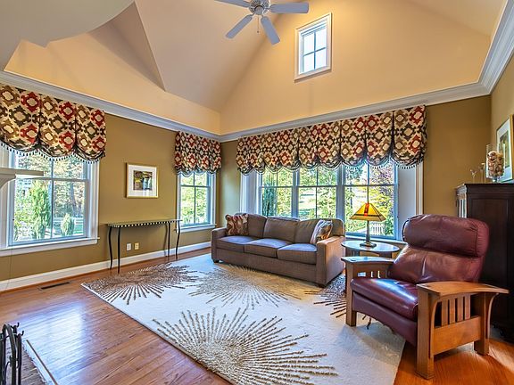 2nd image of 6505 Gordonsville Rd