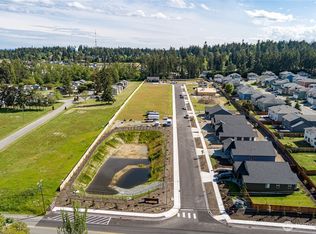 883 NW Shire St, Oak Harbor, WA