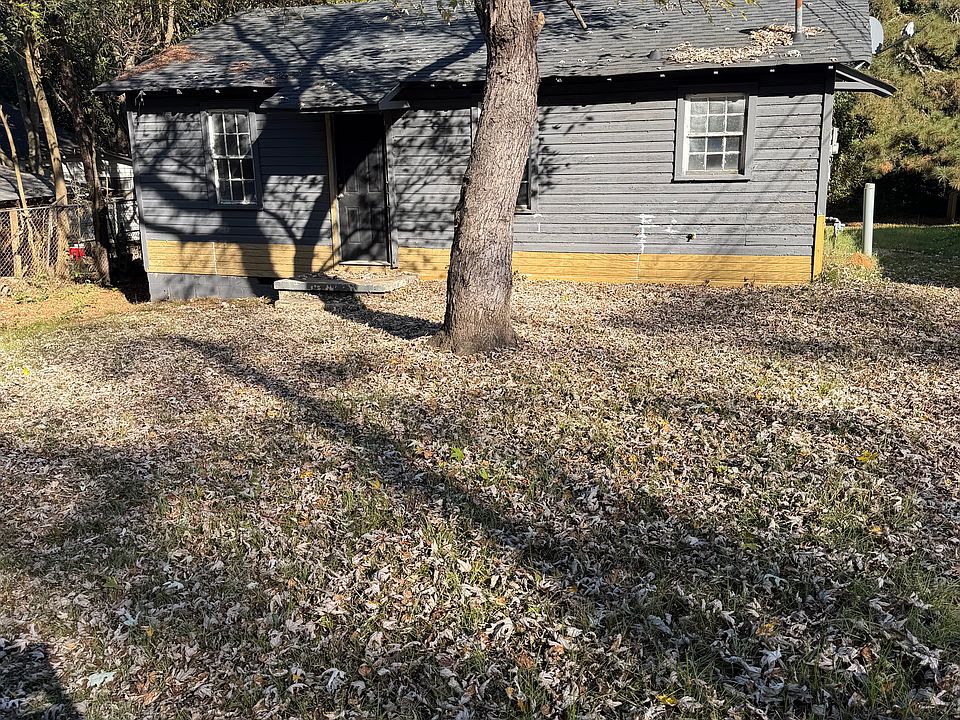 1st image of 179 Park Ave