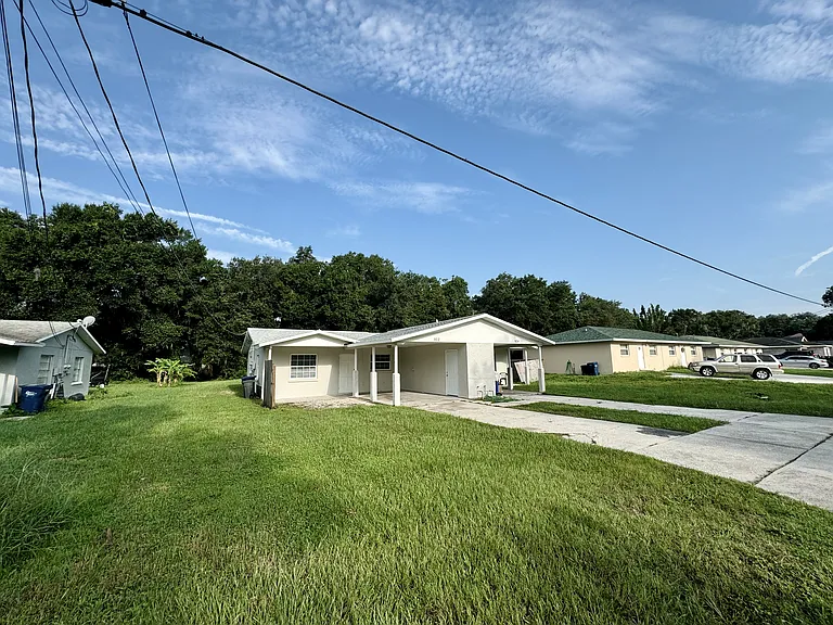 922 Hagle Park Rd — Photo 2