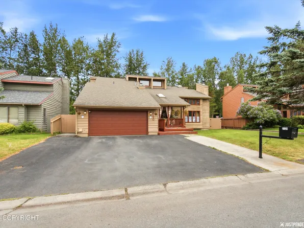 2120 Banbury Dr, Anchorage, AK 99504