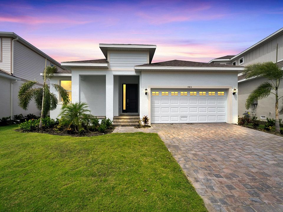 1st image of 943 Signet Dr