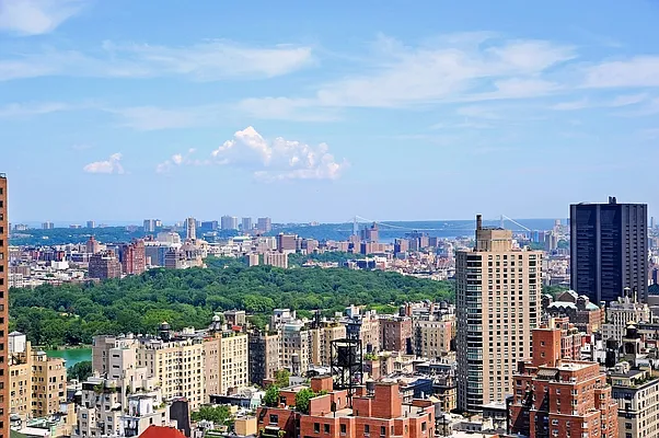 Sold by Corcoran | media 14