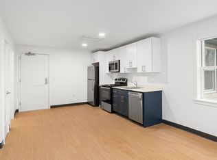 7 Madelyn Ln #101, Rockport, ME 04856