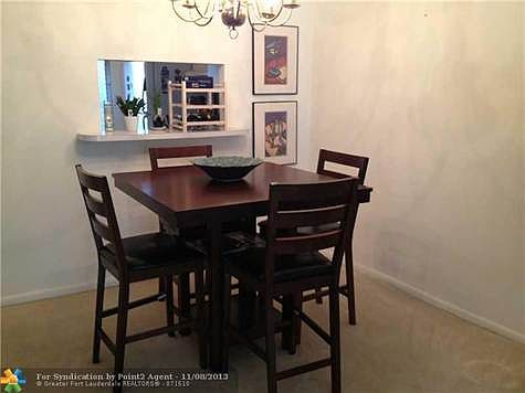 3rd image of 4800 NW 35th St APT 402