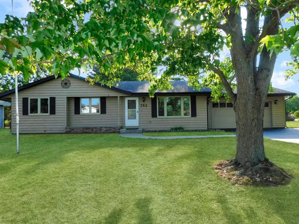 762 Kocher St, Rockton, IL 61072