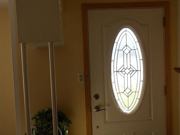 4th image of 2381 E Dorothy Ln