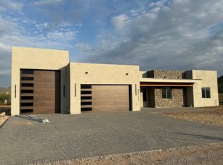 44713 N 3rd St #B, New River, AZ 85087
