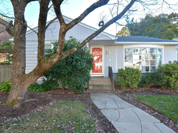 155 Evergreen St