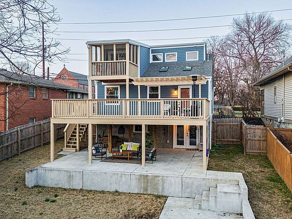 3rd image of 1608 Eastland Ave