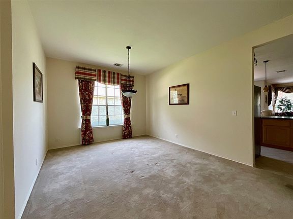 3rd image of 7008 Albacete Ln