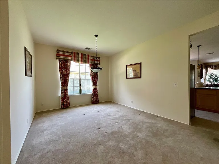 7008 Albacete Ln — Photo 3