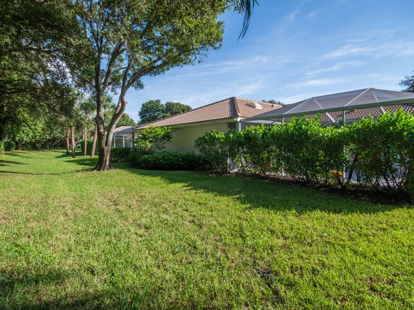 8704 Chapman Oak Ct