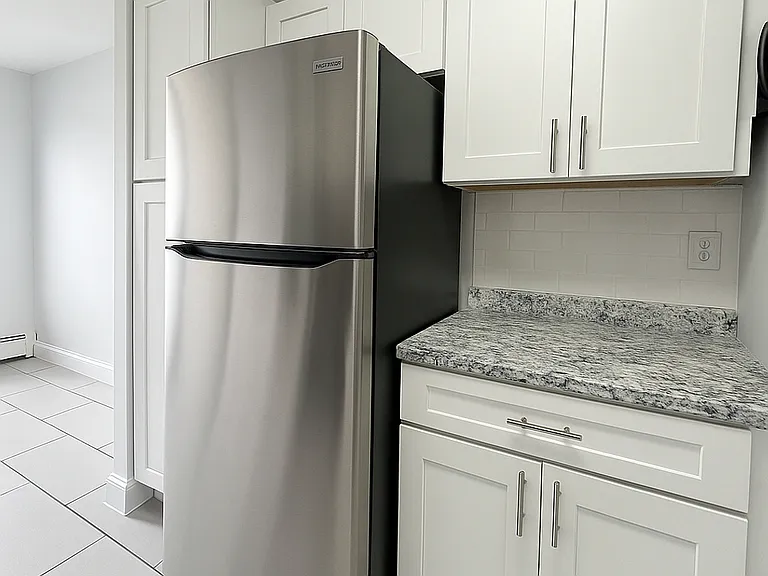 25 Washington Ave — Photo 27