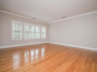 401 13th St NE APT 203, Washington, DC 20002