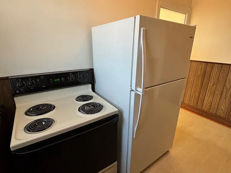 22 S 6th St #2 — Photo 7