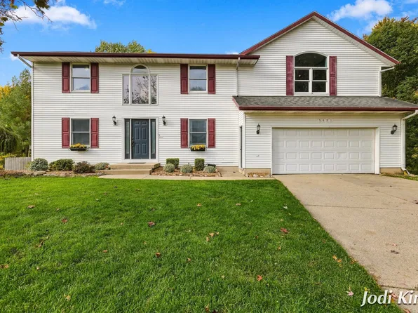 5491 Pleasant Valley Ct SW, Wyoming, MI 49418