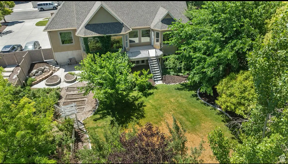 228 E Skipper Ln S — Photo 3