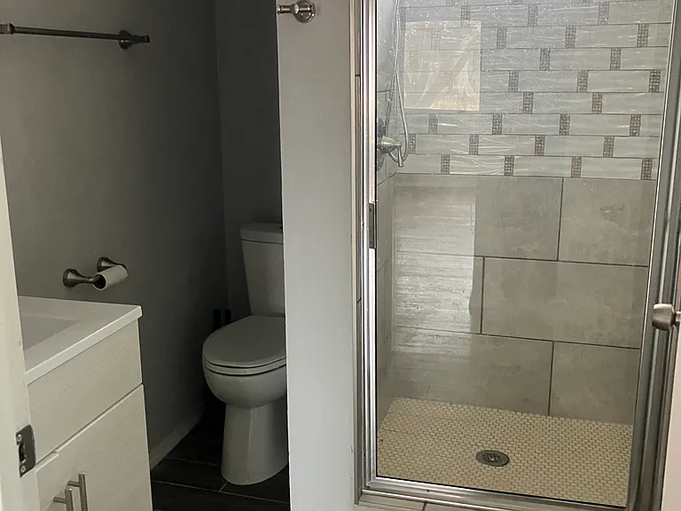6220 Coors Blvd SW — Photo 10