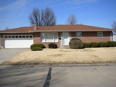 2nd image of 2219 Bern Ave