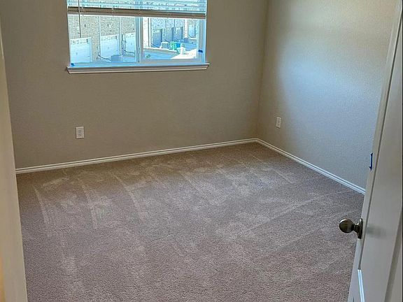 3rd image of 1234 Alamo Dr