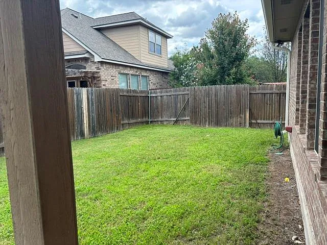 805 Williams Way — Photo 27