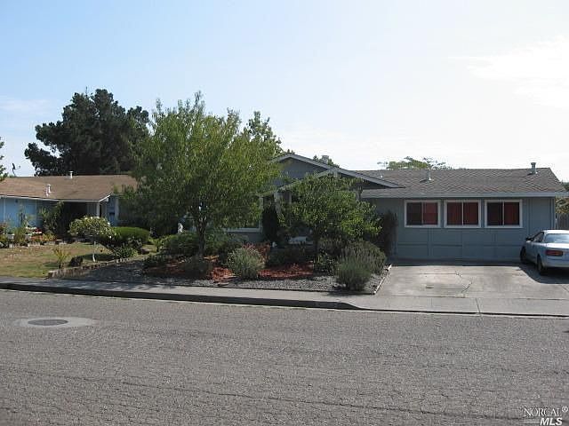 1st image of 1296 Saint Francis Dr