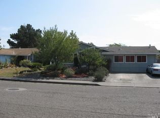 1296 Saint Francis Dr, Petaluma, CA 94954