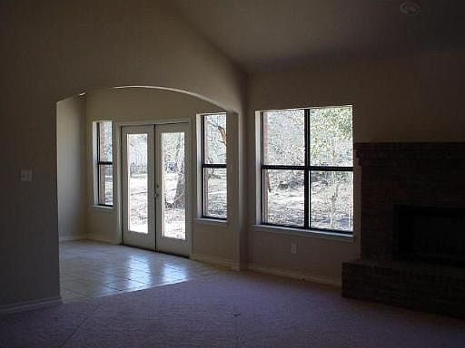 4th image of 165 OAK FIELDS