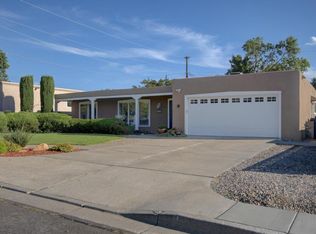 8912 Delamar Ave NE, Albuquerque, NM 87111