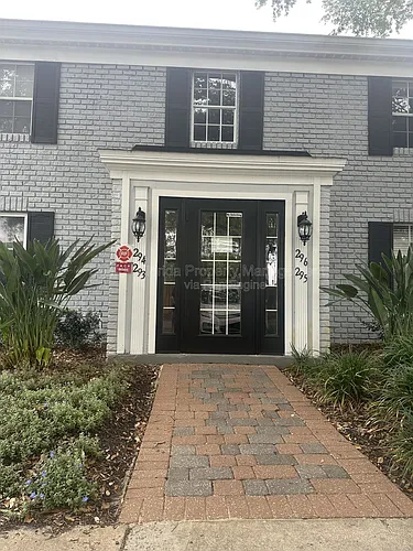 296 Lewfield Cir #1 Photo 1