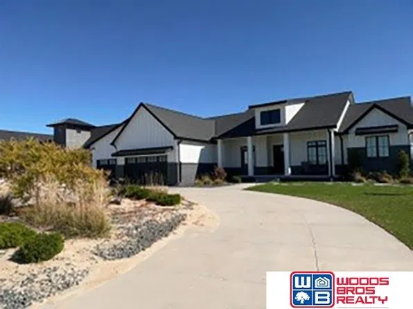 646 Red Tail Ln, Ashland, NE 68003